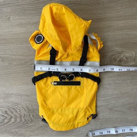 Puppia Life Yellow Wilderness Pet Coat/Raincoat, Size Medium - Picture 12 of 16
